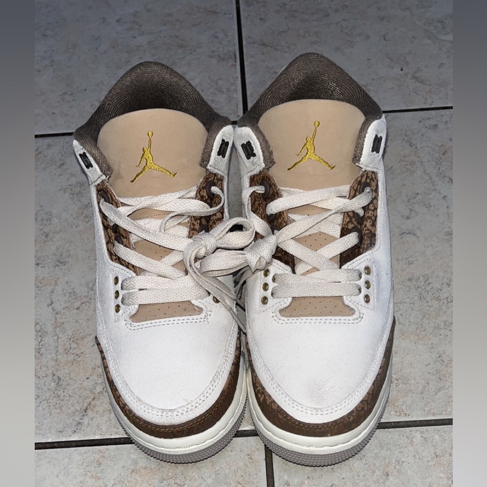 Boys shoes